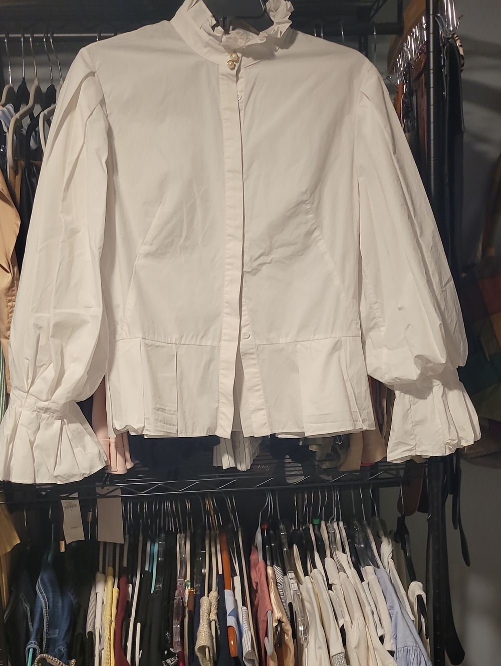 Beulah White Ruffle-Neck Button Front Blouse
